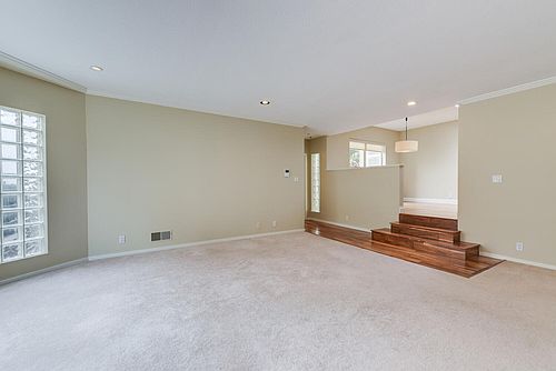 4th image of 3828 Sacramento St #3