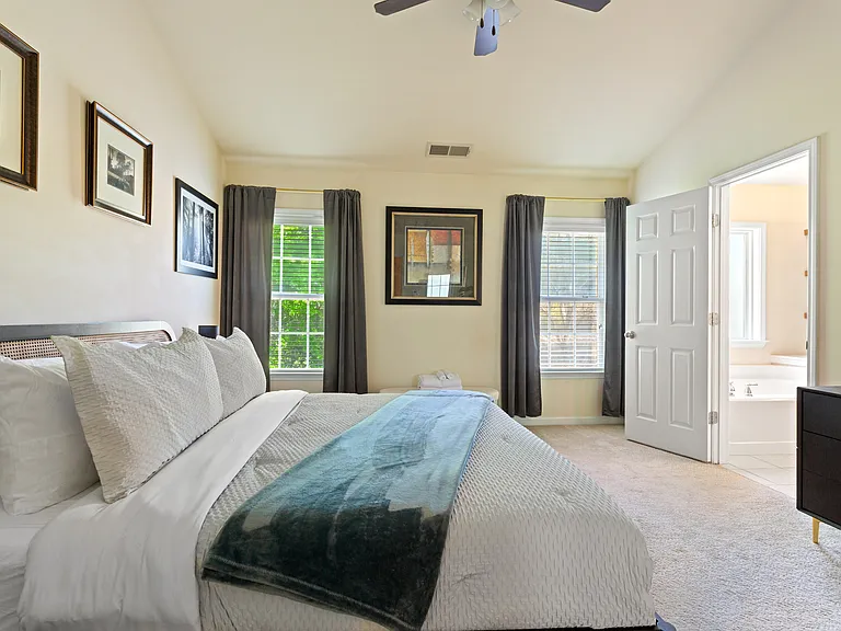 Master Bedroom - King