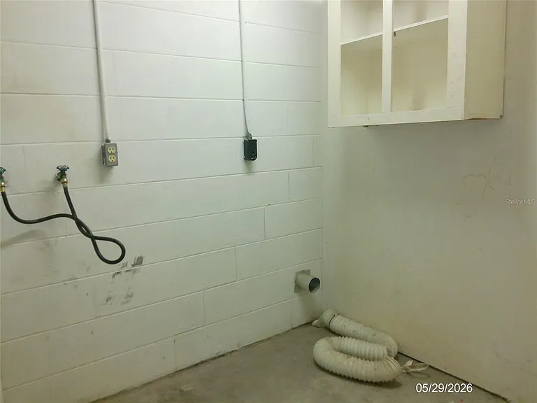 6131 Doe Cir E — Photo 18