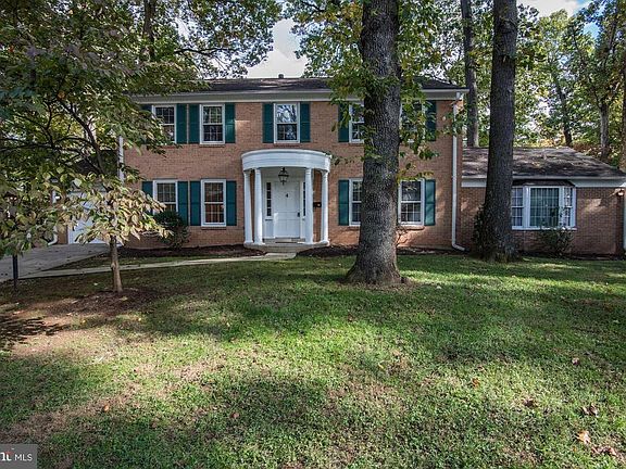 5th image of 4 Bracknell Cir