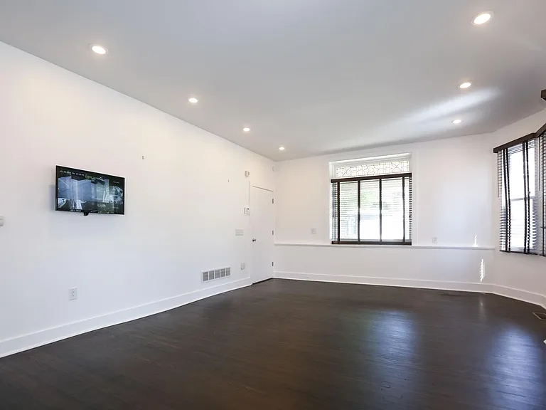 71 Rutgers St #1 — Photo 14