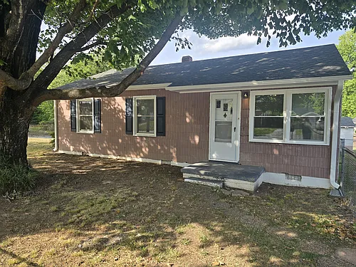 302 Penn Pl Photo 1