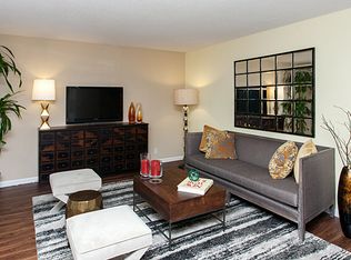 1495 Casa Buena Dr APT 303, Corte Madera, CA 94925