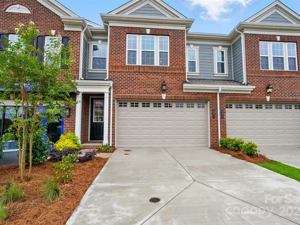 12060 Lavinia Ln, Charlotte, NC 28277