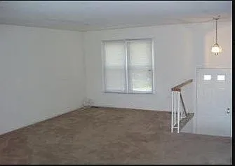 11140 Cherryvale Ter — Photo 2