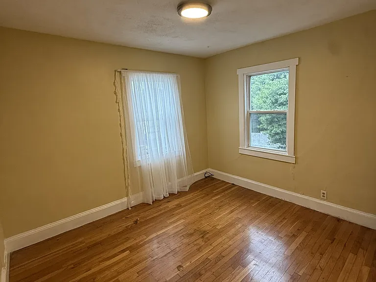 265 Hyde Park Ave #3L — Photo 4