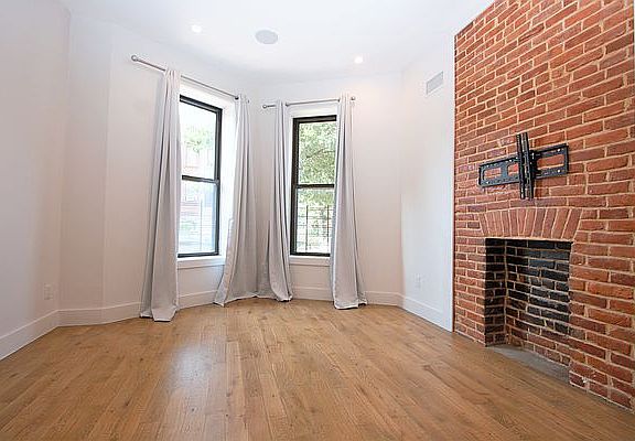 5th image of 583 Bergen St #1