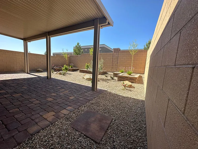 9767 Mojave Mountain St — Photo 5