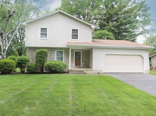 3564 Maple Spring Dr, Canfield, OH 44406