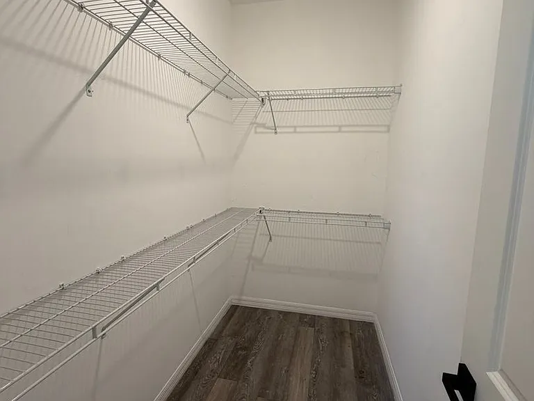 2122 Armour Rd #2122 — Photo 16