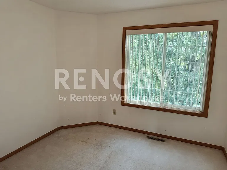 787 Fairfield Cir — Photo 18