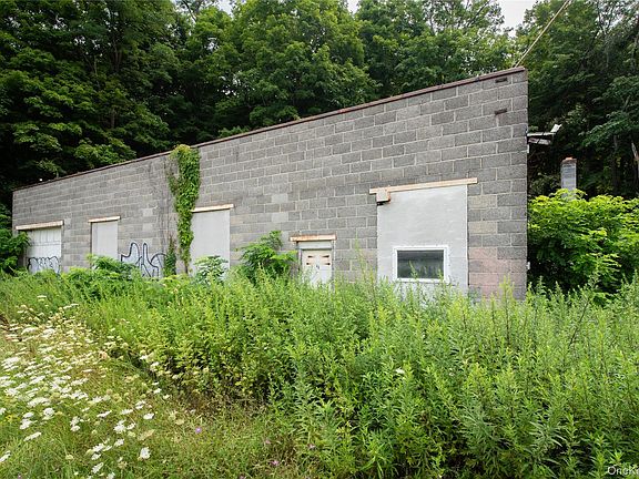 3rd image of 46 South Avenue