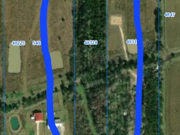 4835 Belton Ln, Anahuac, TX 77514