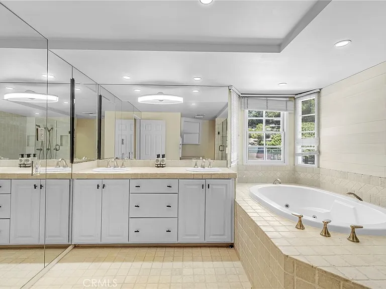 21335 Dove Pl — Photo 28