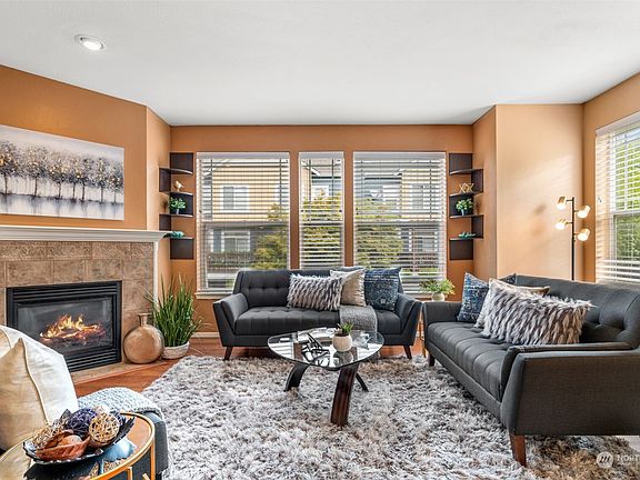 5th image of 16139 NE 90th Way #3701