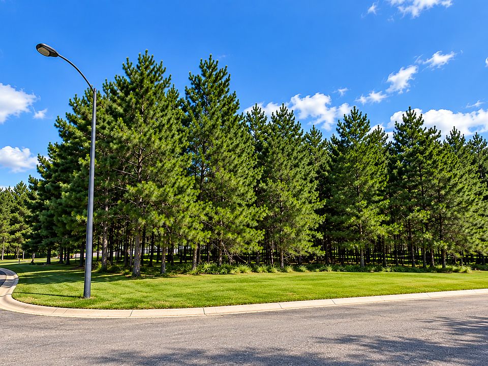 1st image of Emerald Dr NE