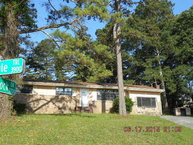 1st image of 3716 Shamrock Dr