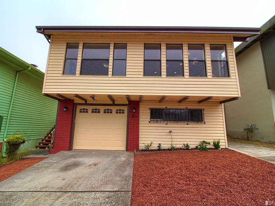 1st image of 83 Castillejo Dr