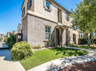 2913 N 48th St, Phoenix, AZ 85018