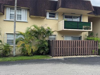 13730 SW 90th Ave #16-8, Miami, FL, 33176