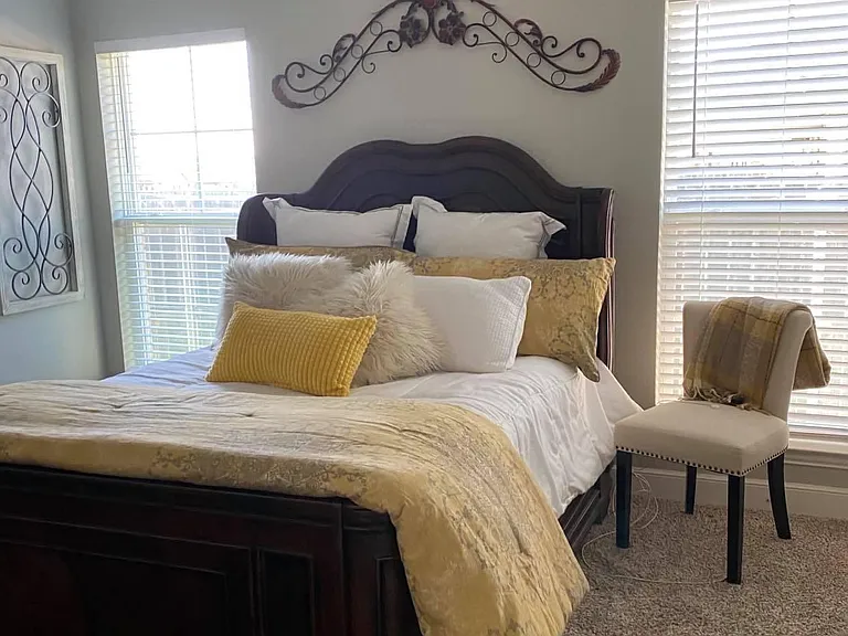 3852 Carrera Ln — Photo 10