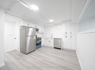 2255 Weston Rd #B101, Toronto, ON M9N 1Y5