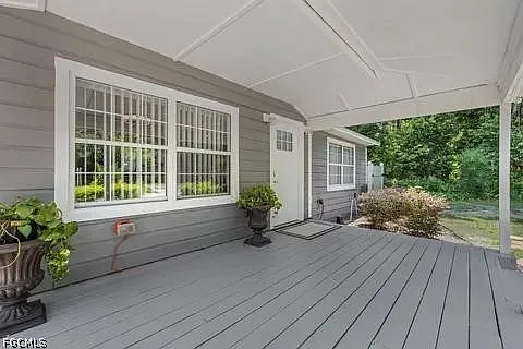9709 Bear Lake Rd — Photo 2