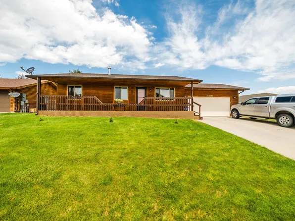 500 S Pinnacle Dr, Buffalo, WY 82834