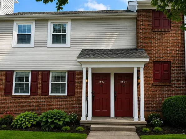 8804 Eager Rd, Saint Louis, MO 63144