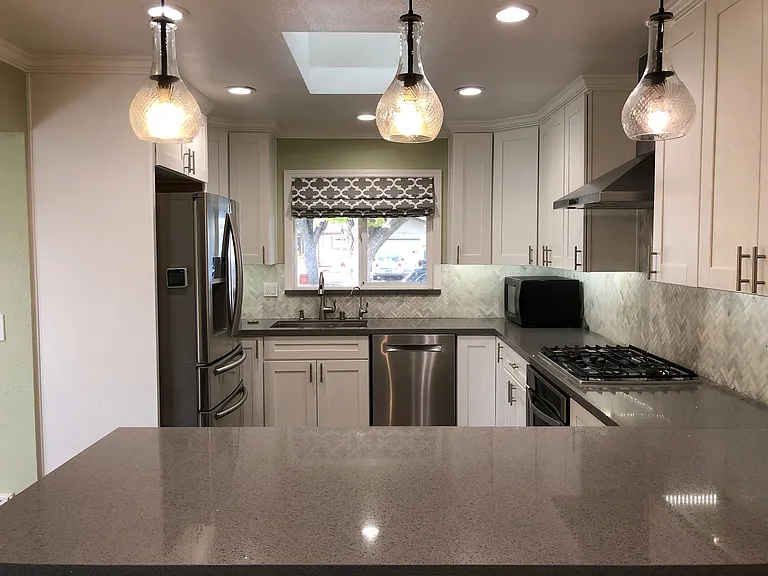 5702 Croydon Ave — Photo 6