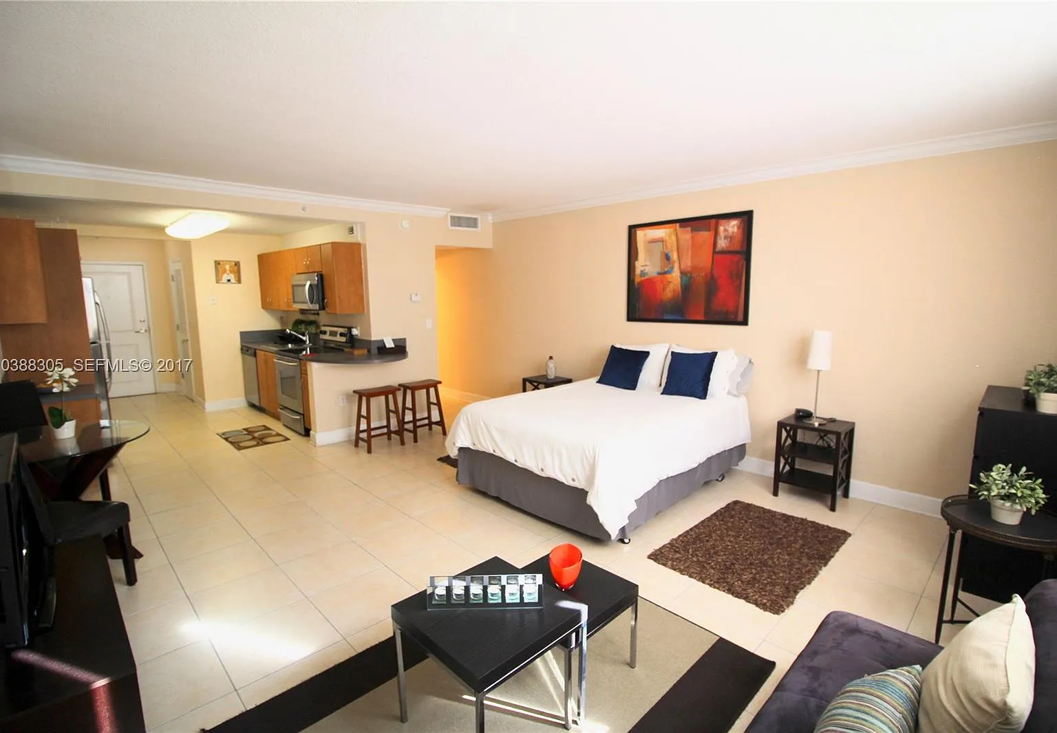 Studio, 594 sqft, $1,950 — Photo 1
