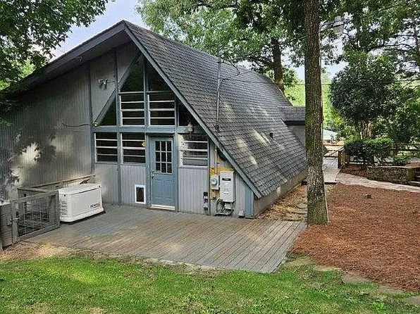 130 Mallard Cove Ln, Titus, AL 36080