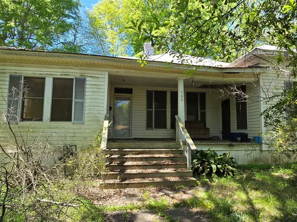 309 S Pecan St, Vivian, LA 71082