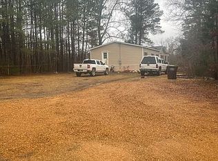 20227 Little Coontail Rd, Aberdeen, MS 39730
