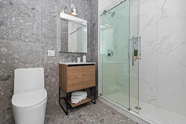 Rented by Nooklyn NYC LLC | media 3