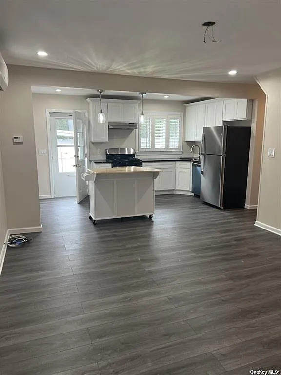 4 bed, 1700 sqft, $5,000 — Photo 4