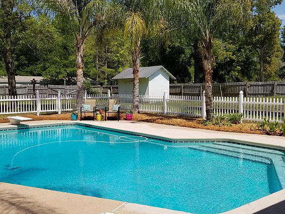 4th image of 5807 Penny Ln