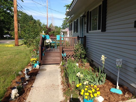 3rd image of 1866 Oak Dr