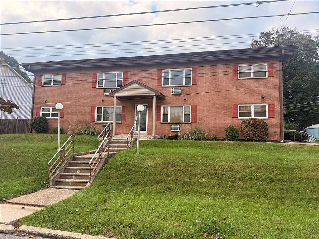 2 bed, 1.0 bath, 542 sqft, $1,500 — Photo 1