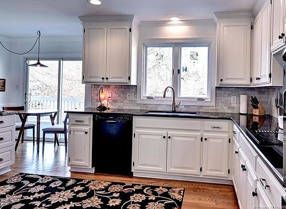 4th image of 3609 Greyabbey Cir