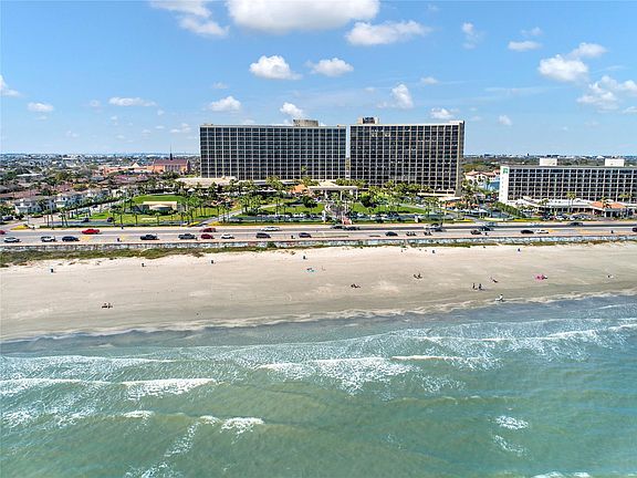 3rd image of 5220 Seawall Blvd APT 1231
