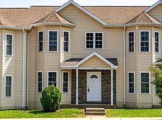 204 Willow Oaks Dr, Elkton, VA 22827