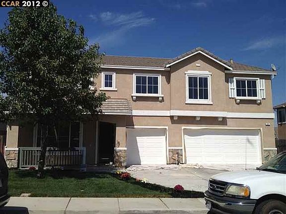2nd image of 37 Diamondwood Ct