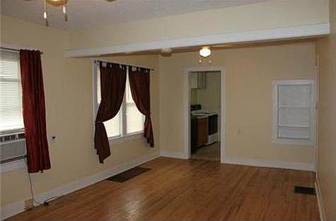 3rd image of 1744 S 23rd St
