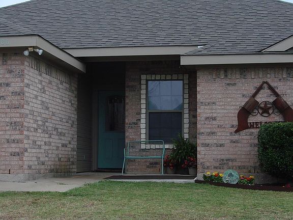 2nd image of 2206 Snake River Dr