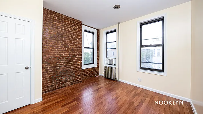Rented by Nooklyn NYC LLC | media 13