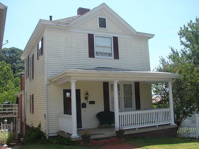 1st image of 720 Lakeview Ave