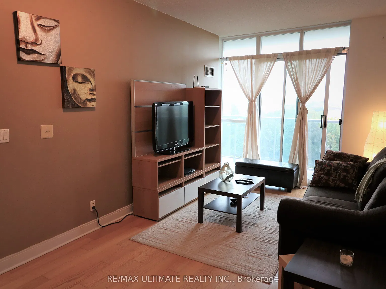 1 bed, $2,300 — Photo 2