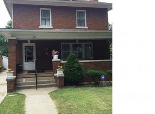 713 N 5th St, Springfield, IL 62702