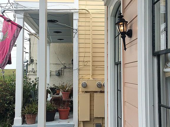 4th image of 118 Verret St